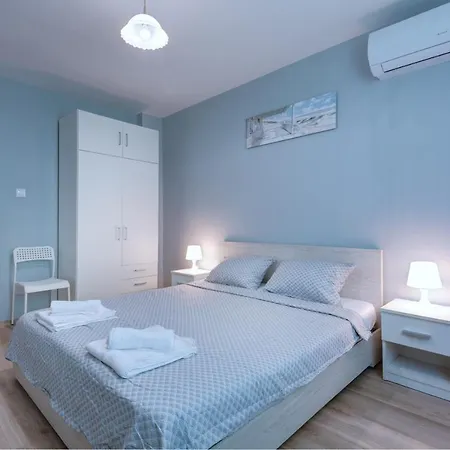 Daisy - 3 Room&kitchen In Lazur Apartment *