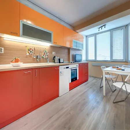 Daisy - 3 And Kitchen In Lazur * Burgas