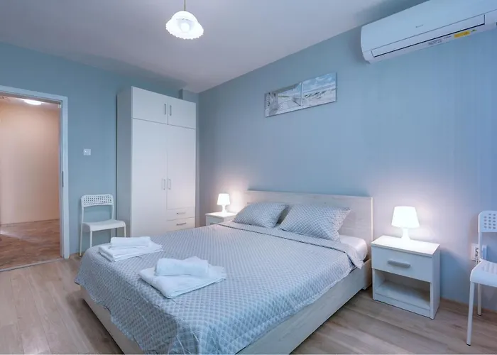 Daisy - 3 Room&kitchen In Lazur Apartment *
